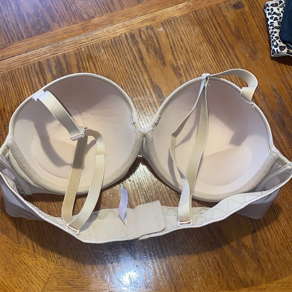 Cacique Strapless UnderWire Padded Bra - Size 42D - Picture 3 of 4